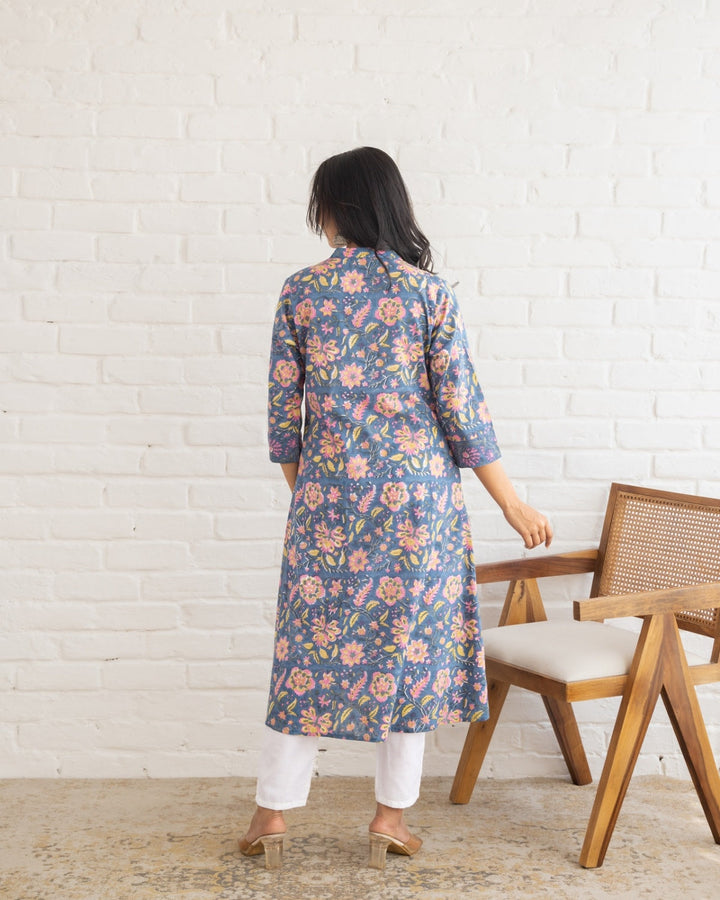 Dhoop Kurta