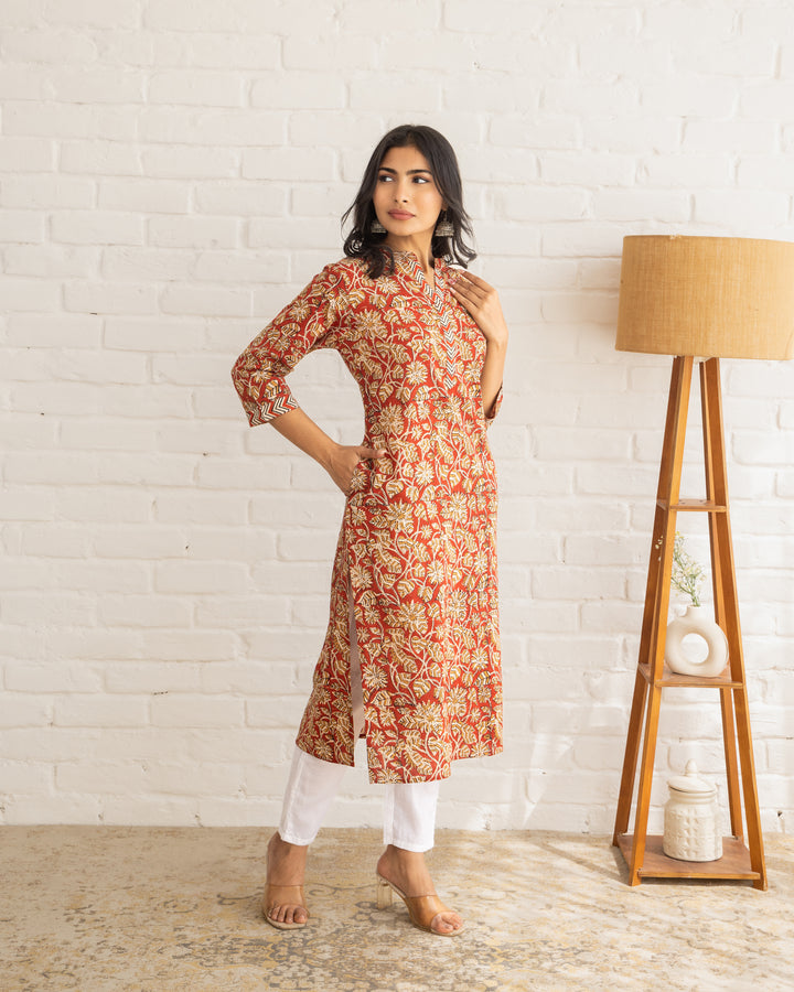 Peehchan Kurta
