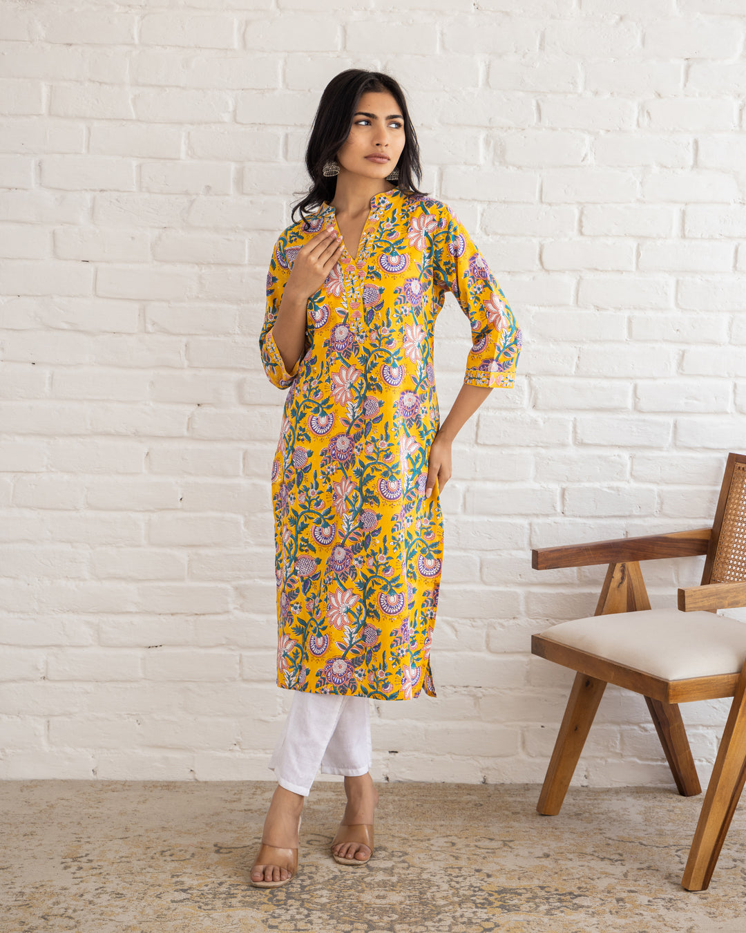 Roshni Kurta