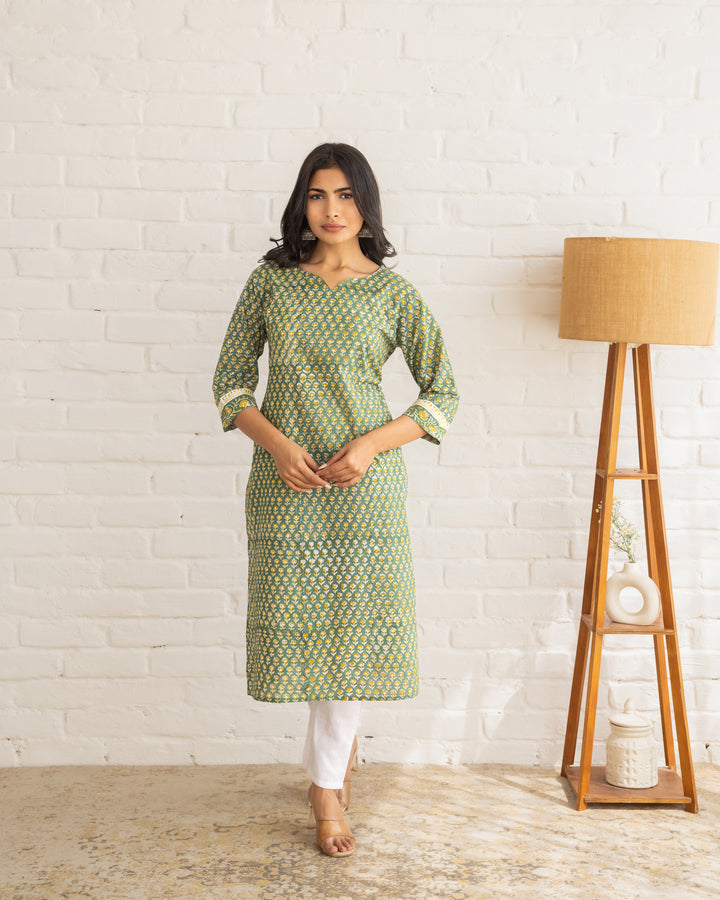 Mehekti Kurta