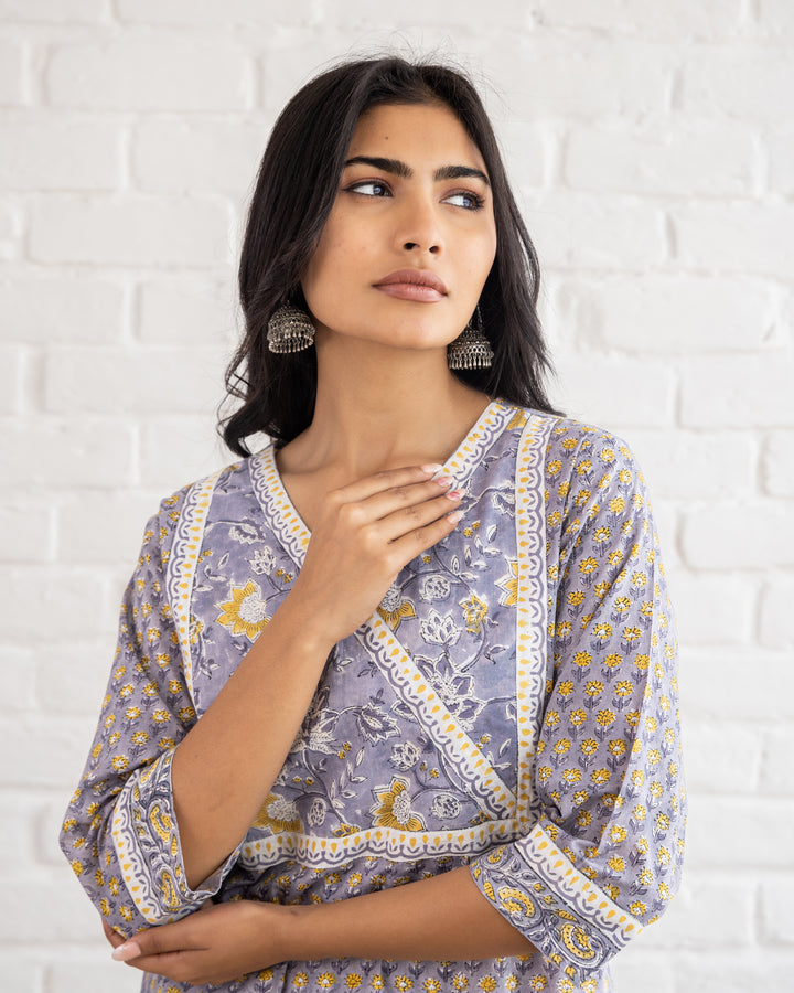 Raahat Kurta