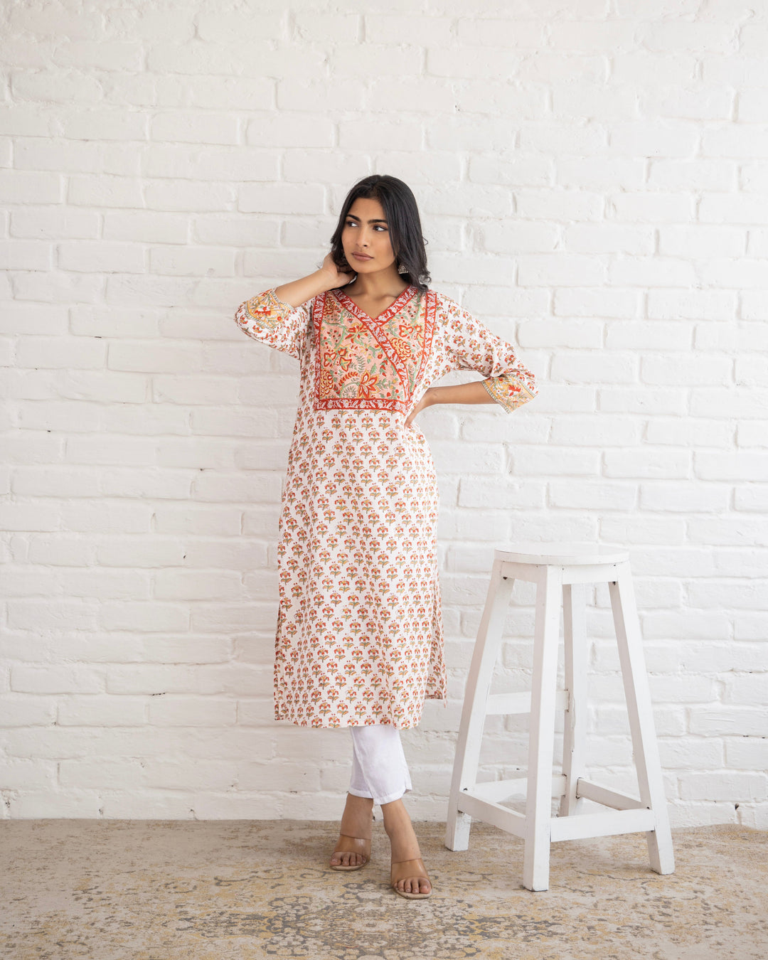 Surahi Kurta