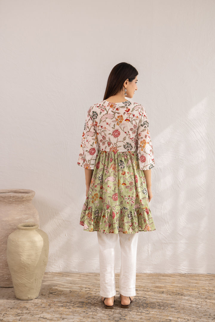 Mayna Kurta
