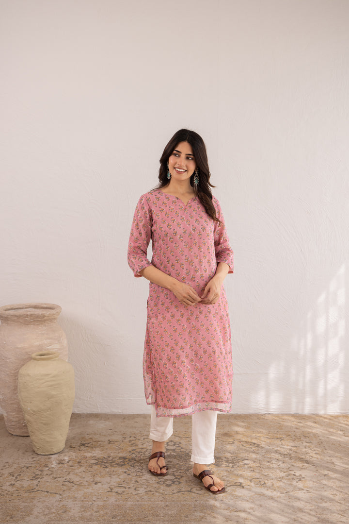 Saras Kurta